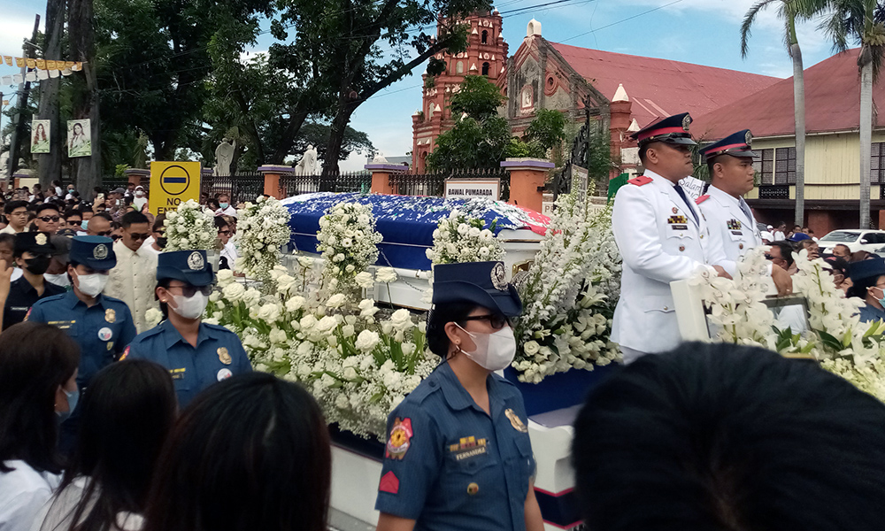 Calasiao Mayor Maya Caramat laid to rest