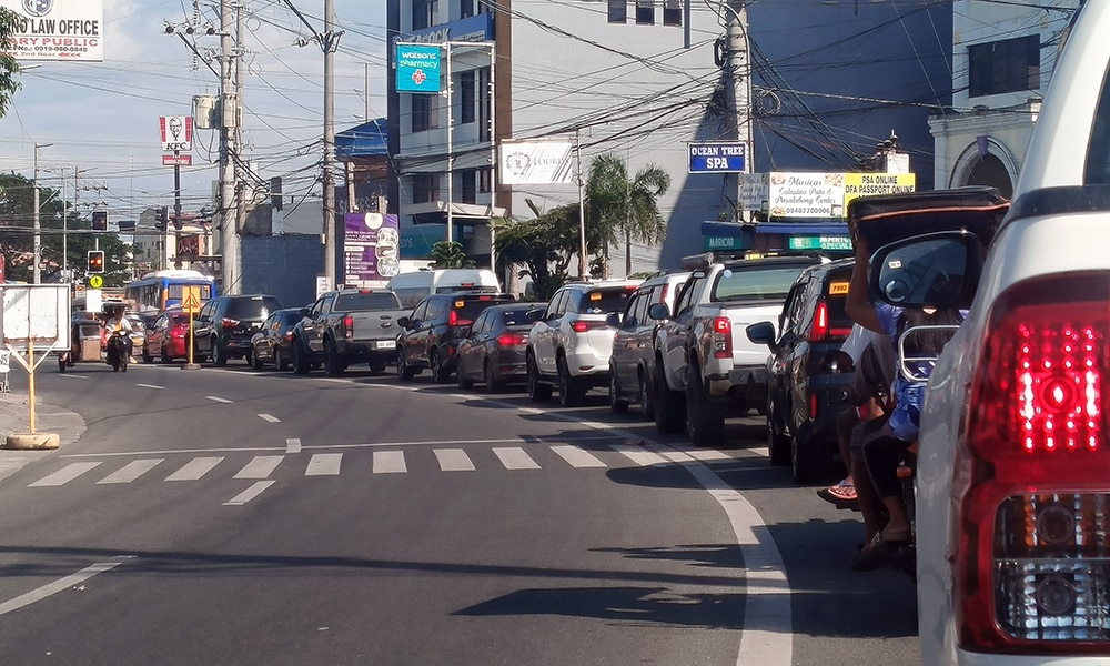 REASON FOR TRAFFIC BOTTLENECK